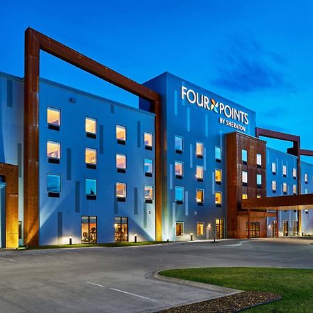 Four Points By Sheraton Fargo Medical Center Exterior photo